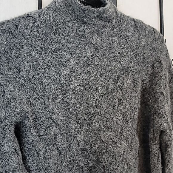 Aritzia Wilfred Free Mical Sweater - Picture 5 of 14